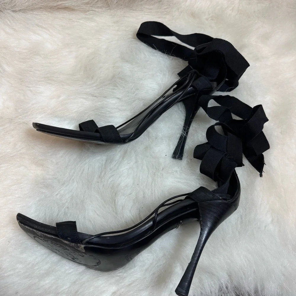 Gucci Tom Ford Era 2002 Fall/Winter Runway Lace Up Wrap Heel Sandals 9.5